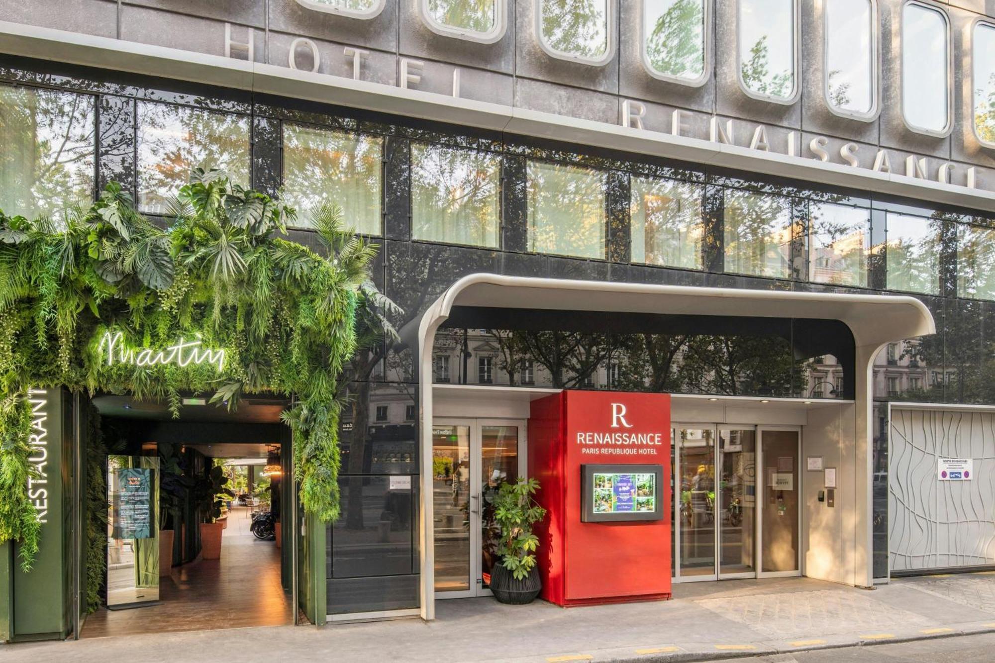 巴黎共和国万丽酒店 外观 照片